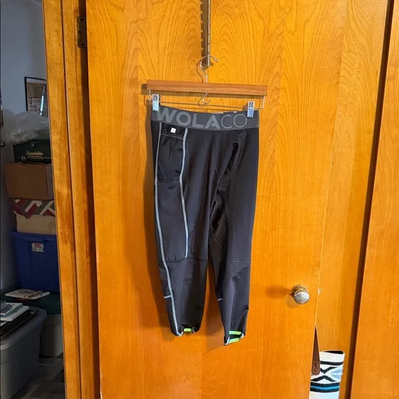 Men's WOLACO Black 3/4 Athletic Pants - Picture 1 of 1